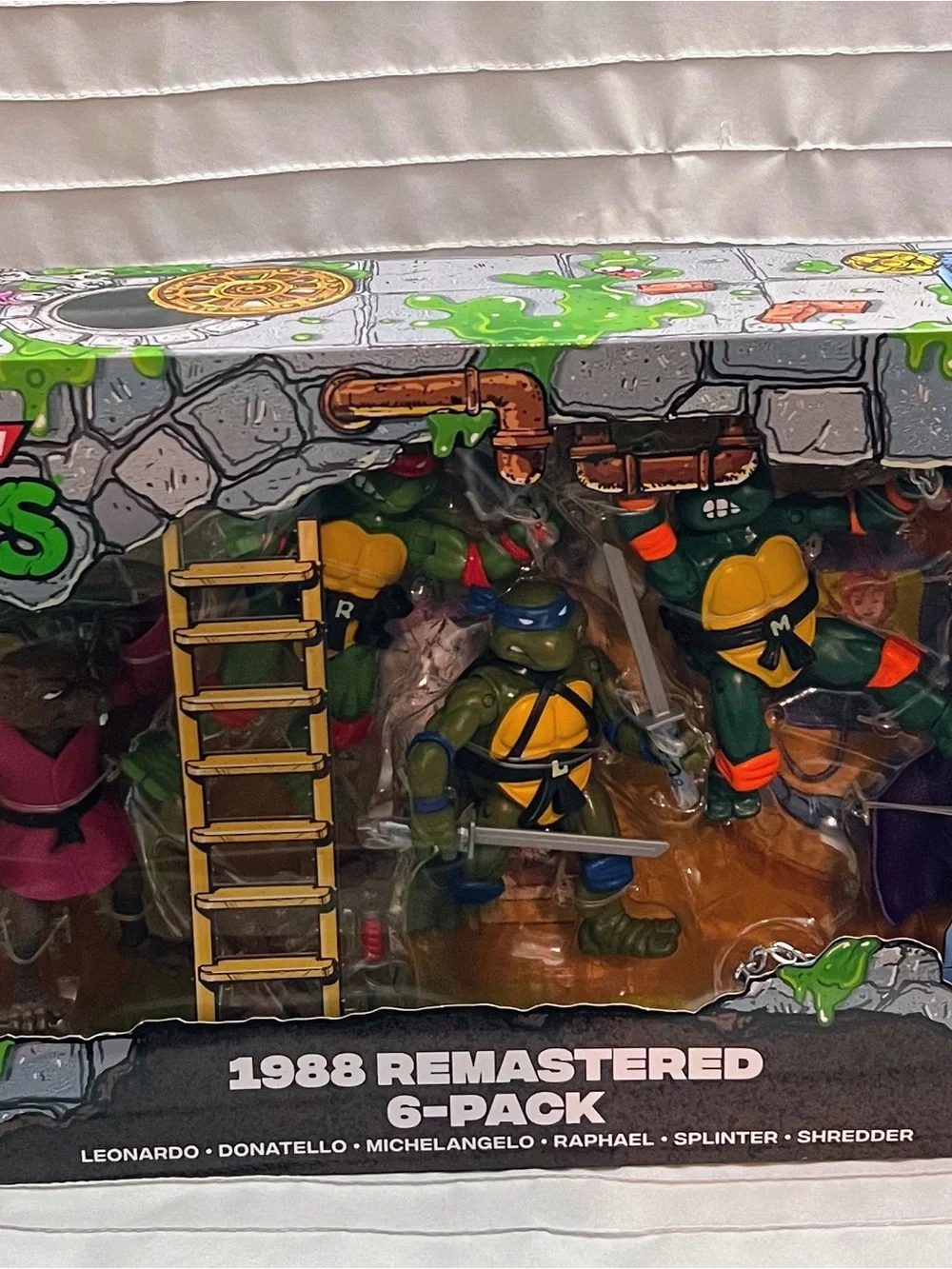 Teenage Mutant Ninja Turtles- 1988 Remastered-  6 Pack - Playmates- TMNT